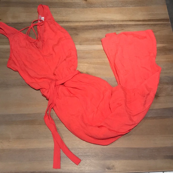 via vai Dresses & Skirts - Coral Maxi